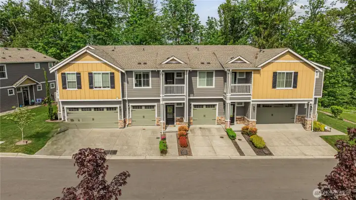 Townhouse is located at the end of the culdesac