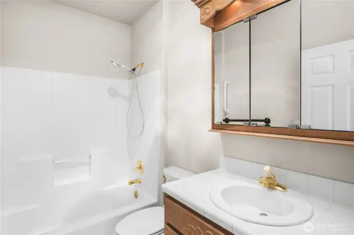 Main Level Full Guest Bath Main Level Full Guest Bath