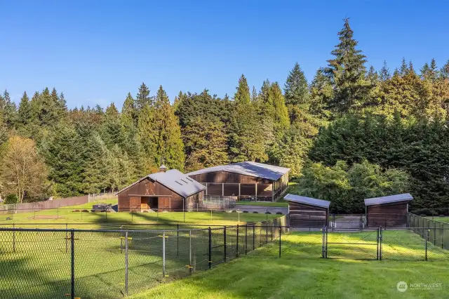 Loafing sheds and fenced and cross fenced pastures with excellent drainage