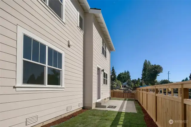 Picture is of different home/floorplan, to represent similar finishes throughout community.