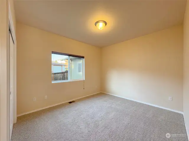 2nd guest bedroom