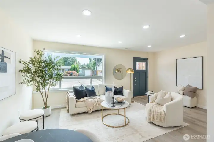 Lower level living space and entrance