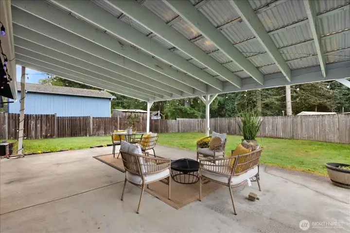 Virtual Staging. PNW Outdoor living!