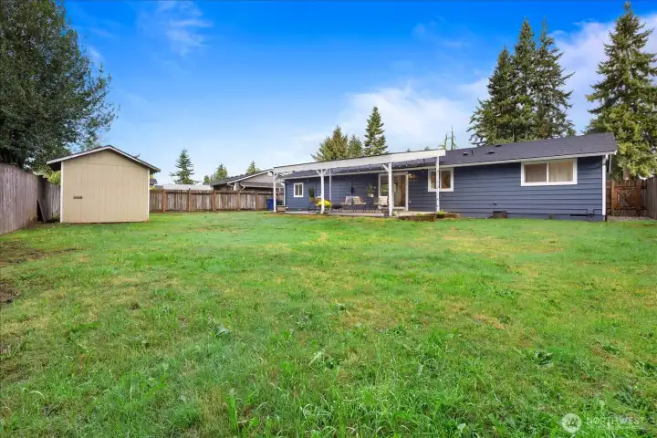 Bright, private & low maintenance yard!