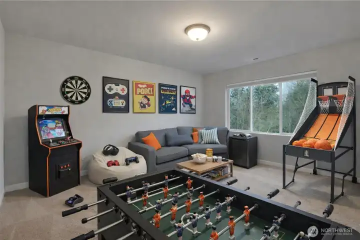 [inspirational virtual staging] Upstairs bonus flex space