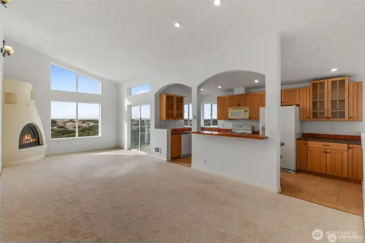 The following photos belong to the unit C  before it was rented.