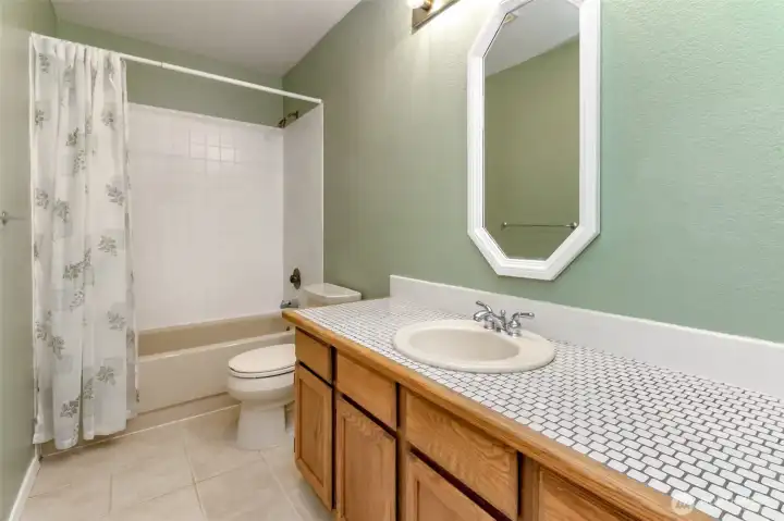 Main Floor full bathroom