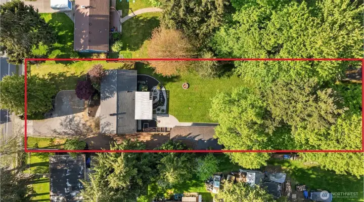 Enjoy this home as it is, or zoned R-8 for future development potential as a 3 lot short plat. Lot lines approximate; buyer to verify.