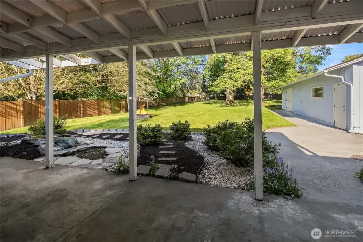 Enjoy your covered patio year round. Perfect for barbecues and dining, or just relaxing.
