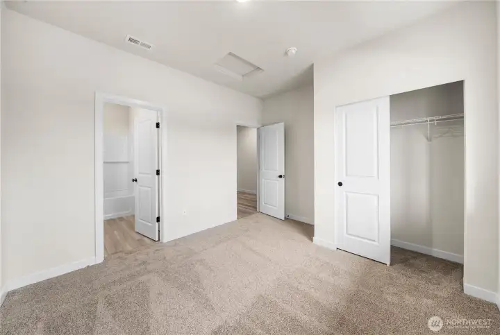Photos from previously completed home in another community. Actual colors and finishes may vary. See site agent for details.
