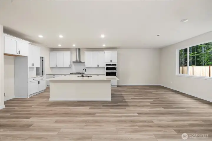 Photos from previously completed home in another community. Actual colors and finishes may vary. See site agent for details.