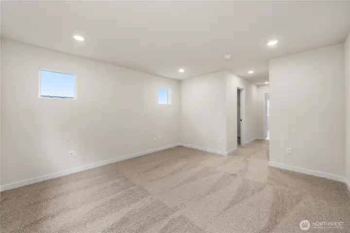 Photos from previously completed home in another community. Actual colors and finishes may vary. See site agent for details.