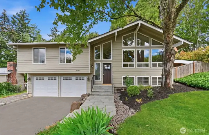 Welcome home! Welcome home!