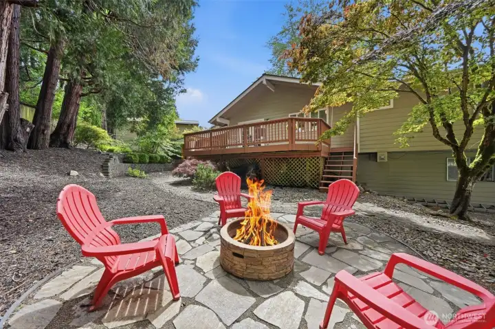 Relax or entertain in your own backyard oasis. Relax or entertain in your own backyard oasis.