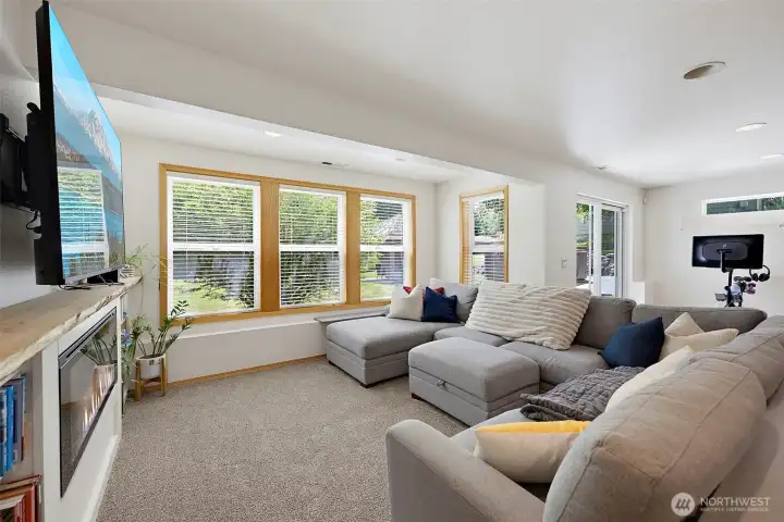 Lower level bonus room offers a perfect place to get away & be comfortable in your own home. NEW carpeting throughout this home.