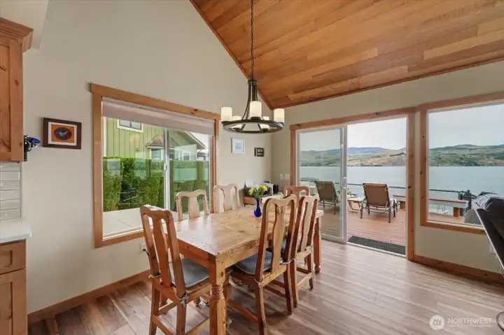 Gorgeous lake views from the dining room through the brand-new sliding glass doors.
