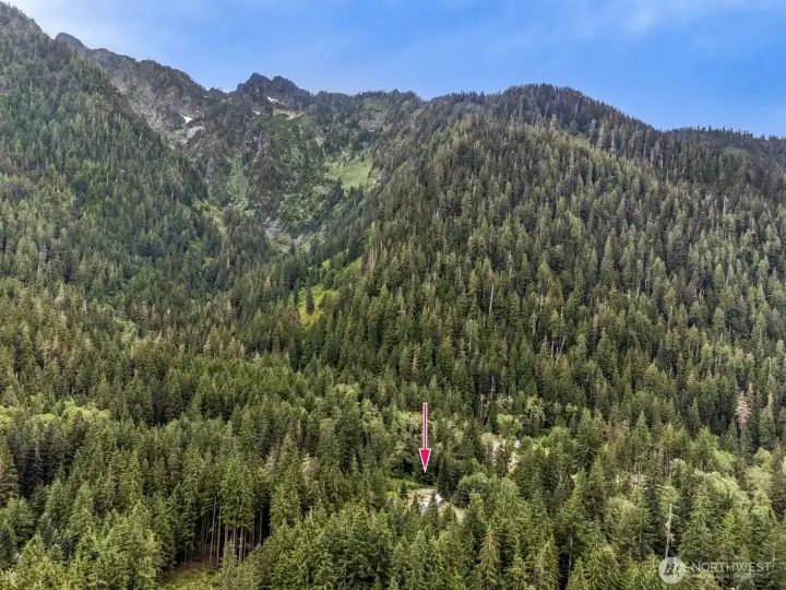Aerial picture showing location of Cabin