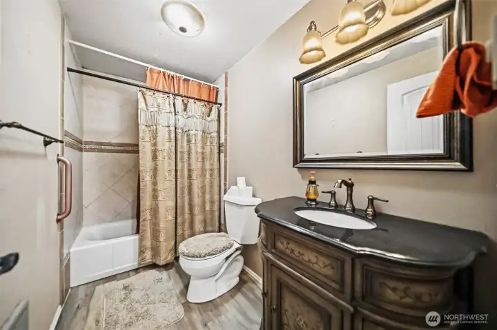 Updated Full Bathroom. Updated Full Bathroom.