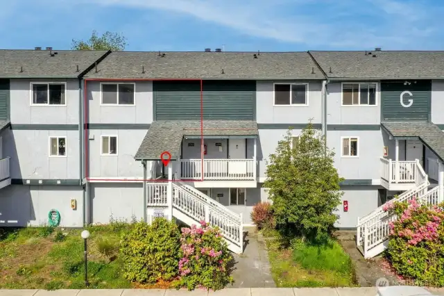 Welcome to G Building of Sunset Park. Unit # 205