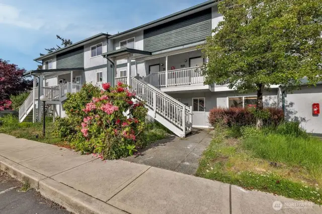 2-Story townhouse style. Extra storage unit located on bottom floor.