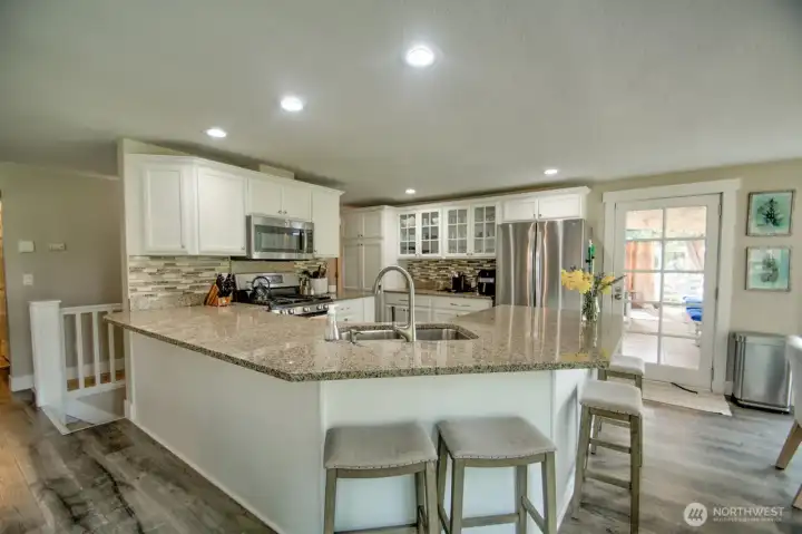 Grabite slab counter tops