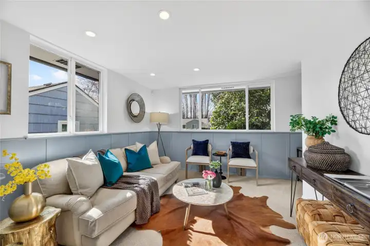 Family room off the kitchen!