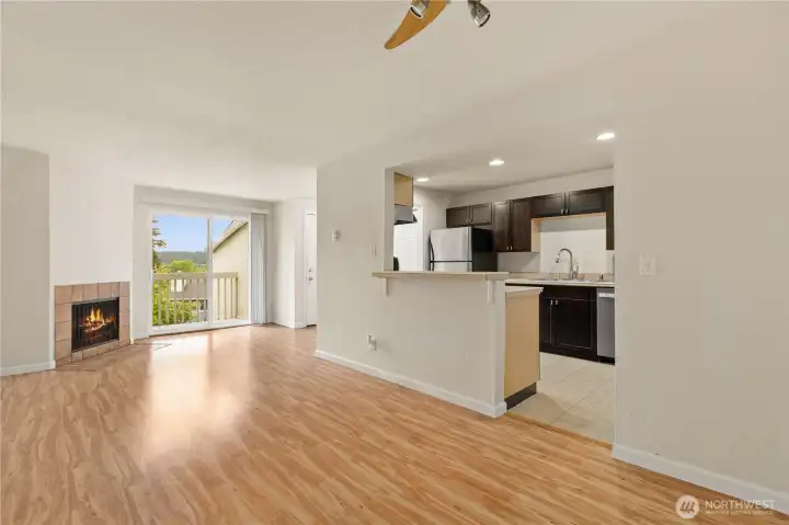 There is a breakfast bar off the kitchen.