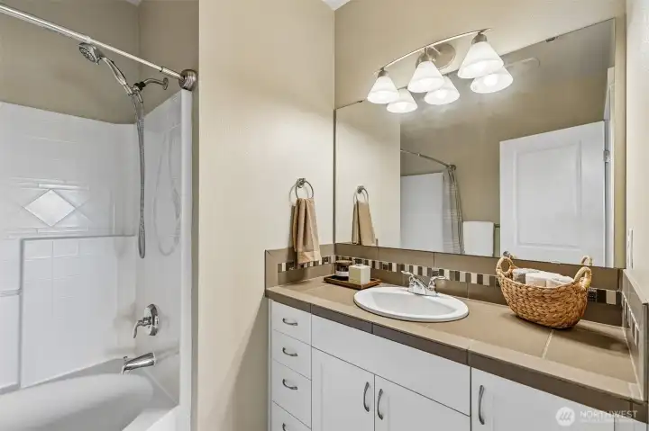 Primary Ensuite with bathtub and shower