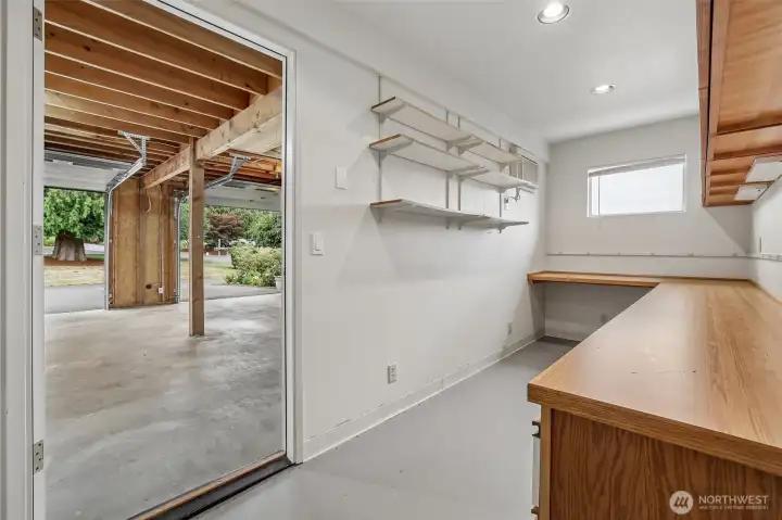 Workspace, office or hobby room just inside the garage. With A/C!