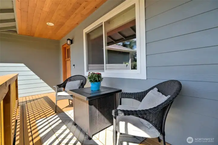 Great place to hang out and enjoy the natural surroundings. Great place to hang out and enjoy the natural surroundings.