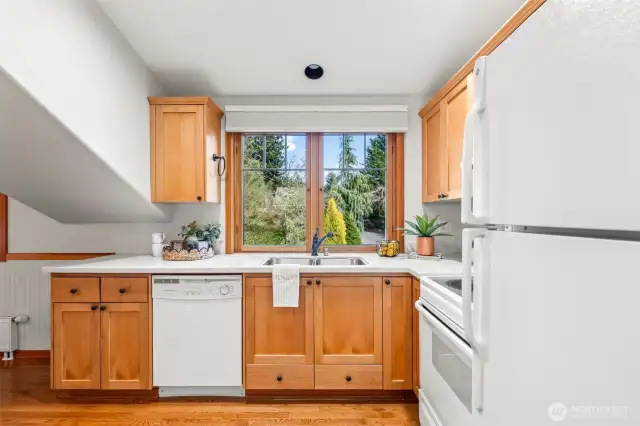 An efficiency kitchen has all one need to eat and live.