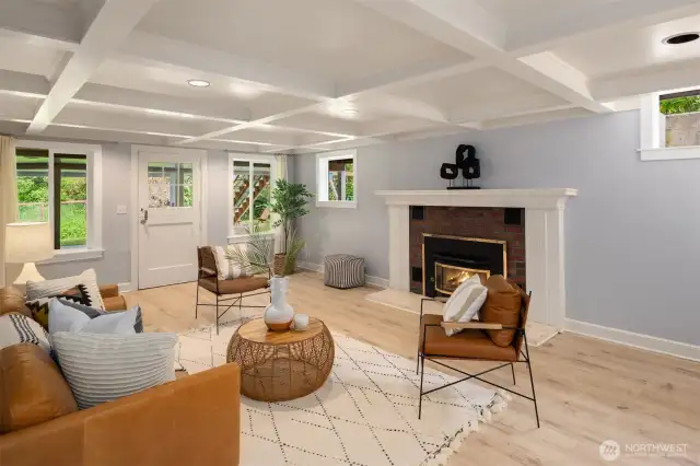 MIL with private patio entrance—perfect for guests, multigenerational living, or flexible lifestyle needs.