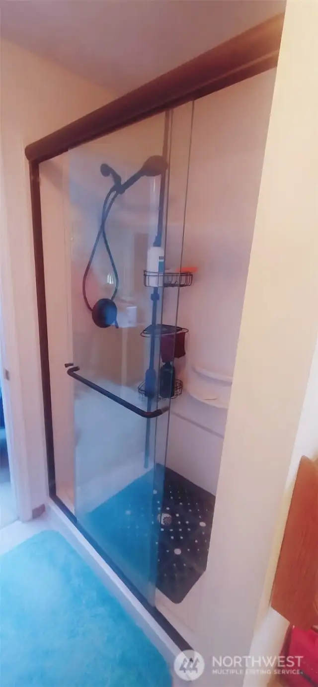 primary shower
