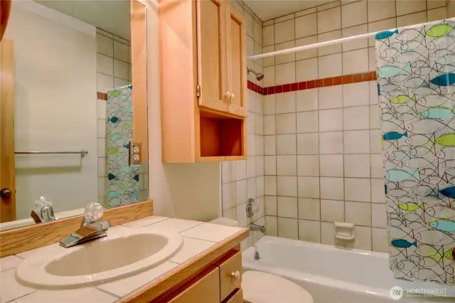 3rd bathroom by 3rd bedroom