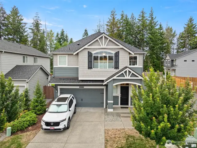 Stunning 5 bedroom, 2.75 bath home in desired neighborhood