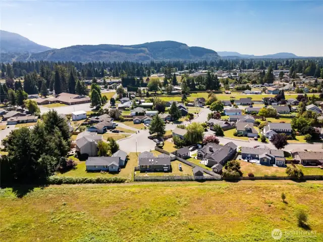 Great location close to schools parks and all amenities.