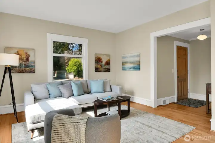 Formal Entry Flows to the Living Room & Dining Room