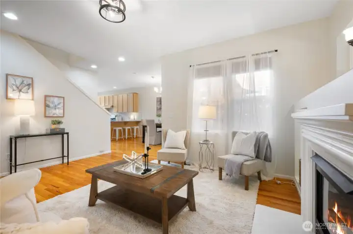Great flow for effortless daily living or entertaining.