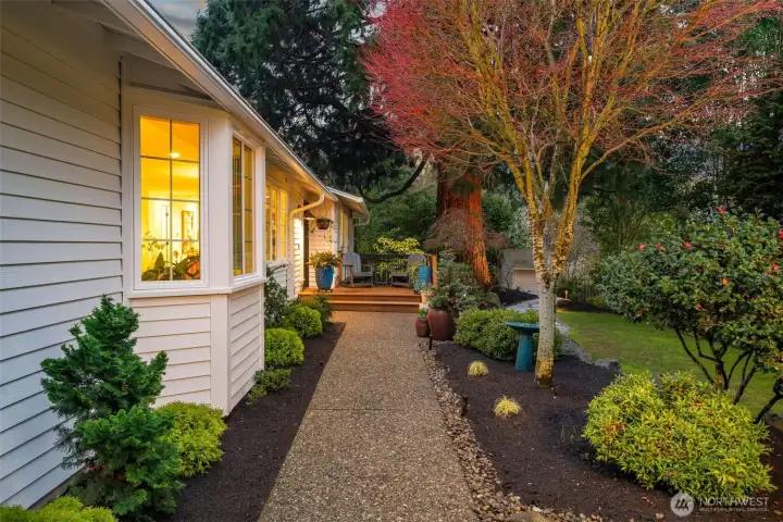 Calm gardens welcome all who come.