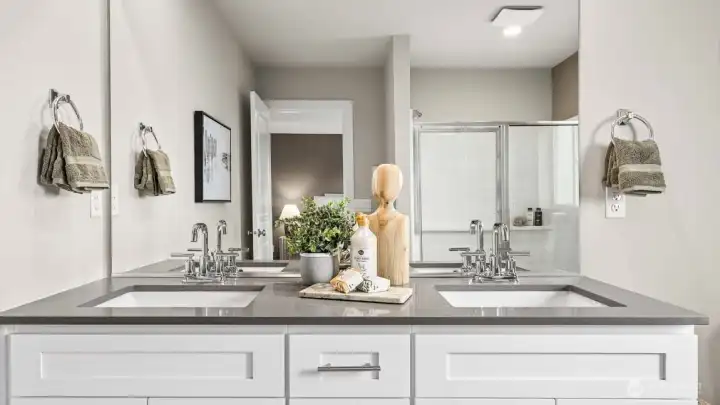 Photos are for representation only.  Features, colors and selections may differ from photograph. See site agent for details.
