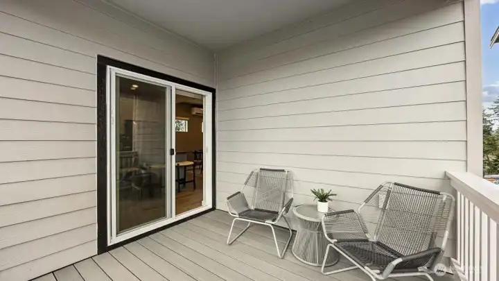 Photos are for representation only.  Features, colors and selections may differ from photograph. See site agent for details.
