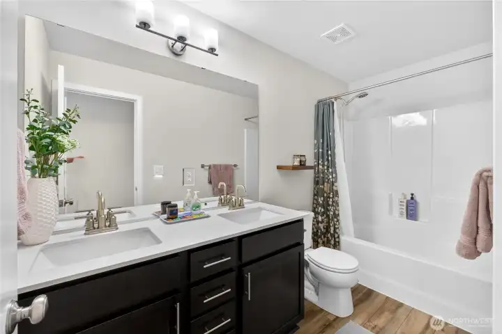 Upstairs hall bath