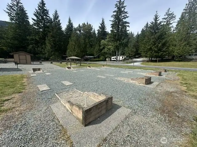 Horseshoe Pits