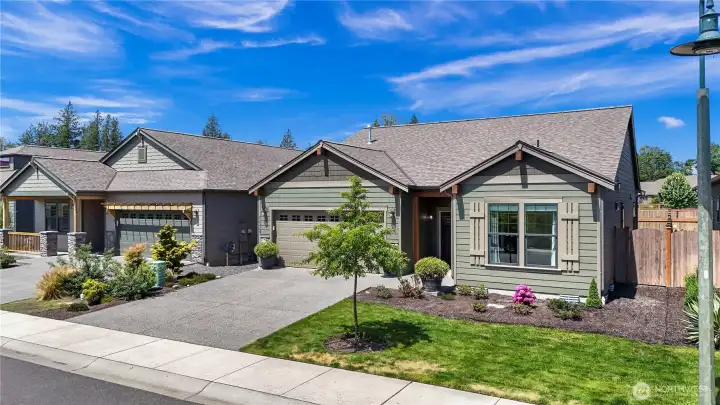 Welcome to 1410 Woods Point Loop, located in the premier 55+ community of Woods Point
