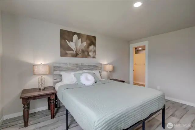 Primary Bed Main