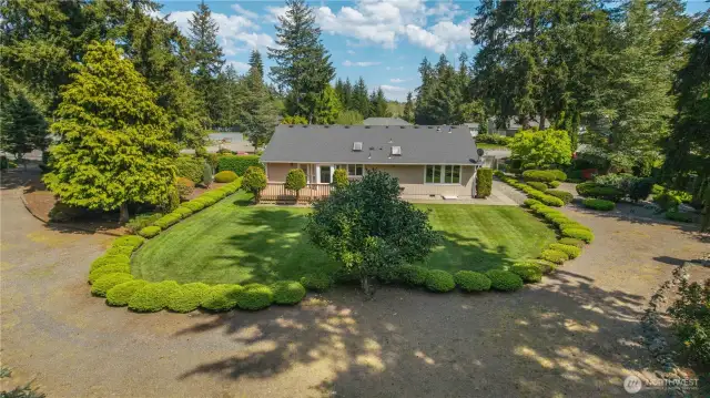 Oversized private back yard