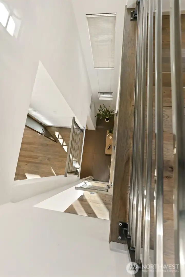 3 story atrium