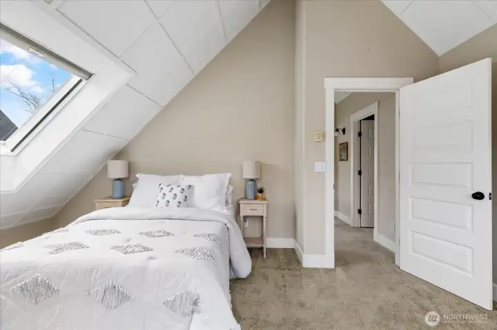 Queen bed pictured, large closet is on the right.