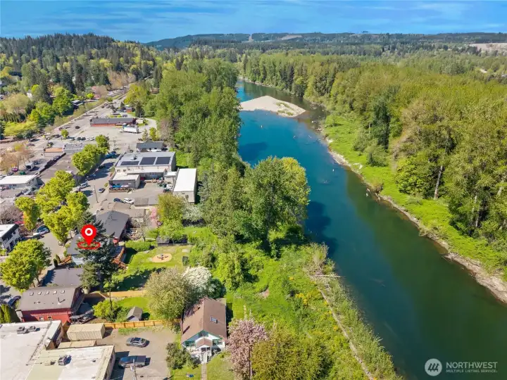 Aerial of Home & Snoqualmie River