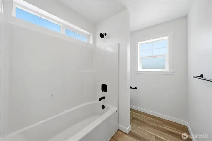Upstairs secondary bathroom
